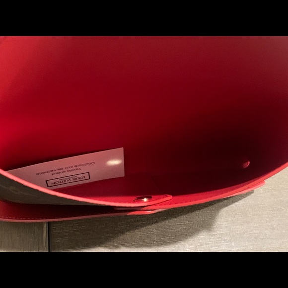 Authentic new Louis Vuitton Kirigami Pochette med - Picture 8 of 8